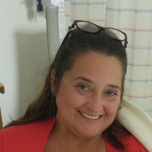 Meet your Posher, Stacy